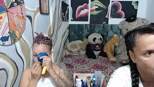 manzanahot9 online show from 04.10.26