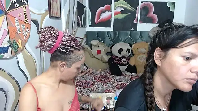 manzanahot9 online show from 04.16.26