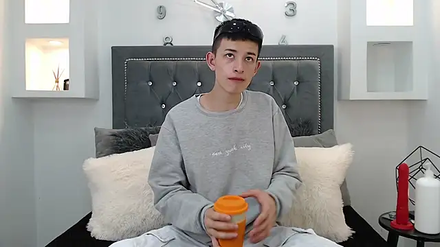 MaikCarver online show from 01.12.25