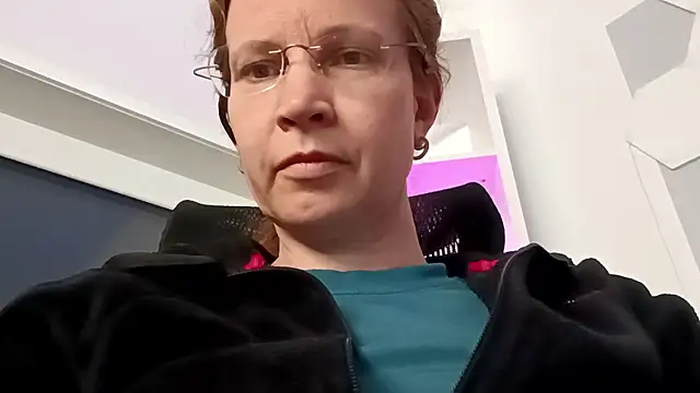 AnnikaRose online show from 03.21.26