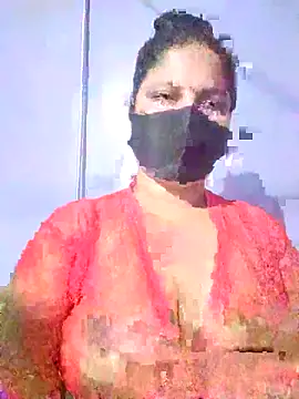 Snapshot of Baby_Sexy_10 chatting on 10.21.25 Baby Sexy 10 online show from 10.21.25