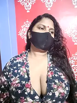 Snapshot of Baby_Sexy_10 chatting on 11.15.25 Baby Sexy 10 online show from 11.15.25