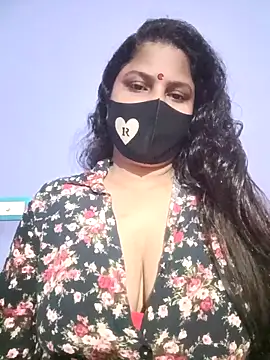 Snapshot of Baby_Sexy_10 chatting on 12.21.25 Baby Sexy 10 online show from 12.21.25