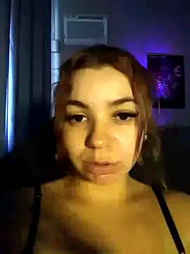 HotRuiva online show from 02.25.25