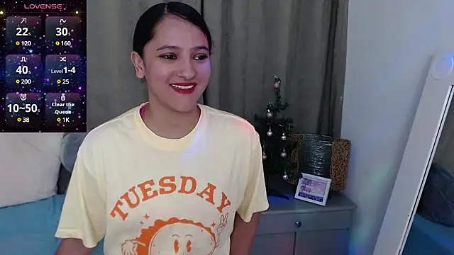 Snapshot of ms_valentina chatting on 12.27.24 ms valentina online show from 12.27.24