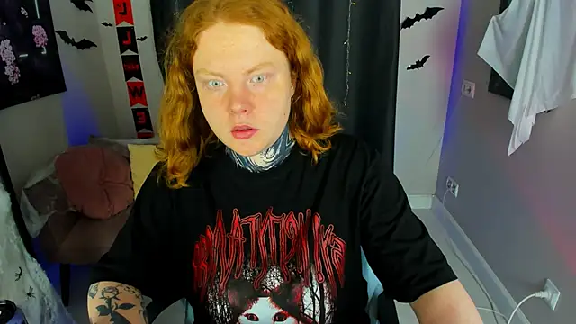 Cassie xKiss online show from 10.27.25