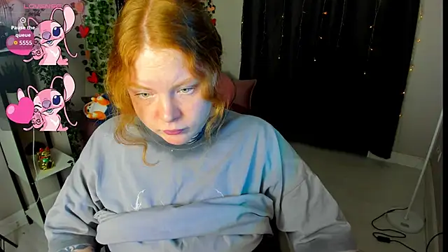 Snapshot of Cassie_xKiss chatting on 02.15.26 Cassie xKiss online show from 02.15.26