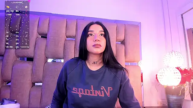 Leiaa  online show from 12.03.24