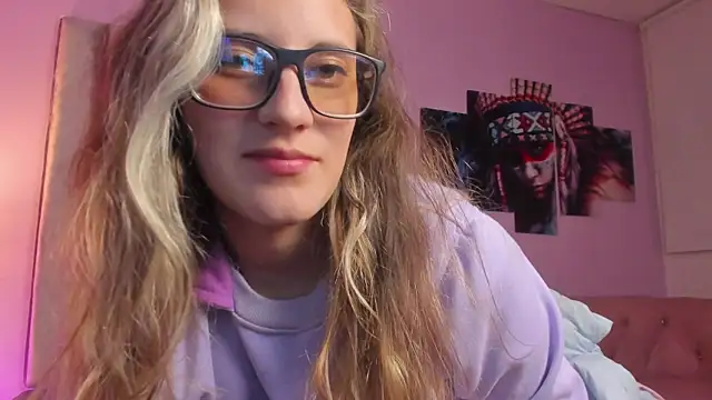 Giia paiige18 online show from 12.14.24