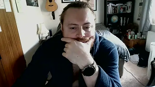 Snapshot of Hairy_Guy30 chatting on 09.29.25 Hairy Guy30 online show from 09.29.25