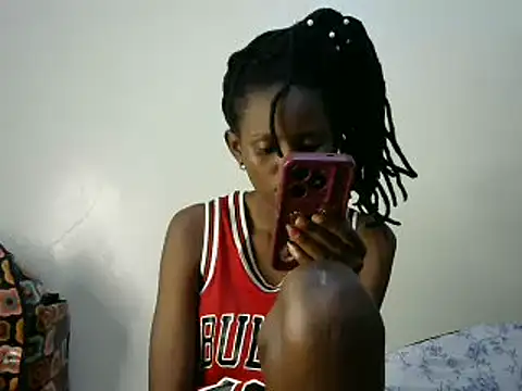 Snapshot of Kasweet_Lee chatting on 01.13.25 Kasweet Lee online show from 01.13.25