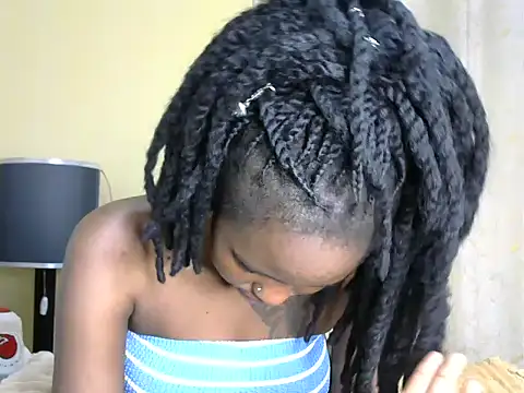 Snapshot of Kasweet_Lee chatting on 06.23.26 Kasweet Lee online show from 06.23.26