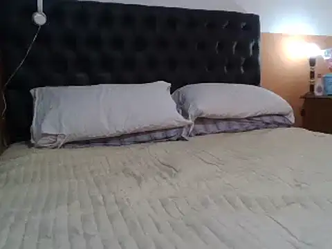 Snapshot of cockargentina chatting on 12.21.24 cockargentina online show from 12.21.24