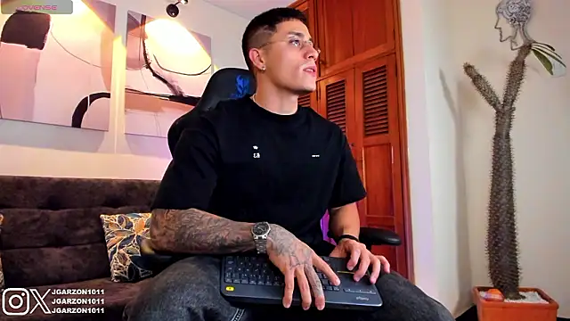  joansoto online show from 02.09.26