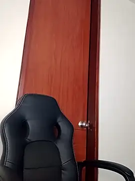 FREYJA- online show from 10.18.25