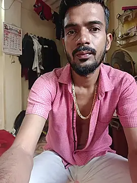 Snapshot of saggy1218 chatting on 01.13.26 saggy1218 online show from 01.13.26