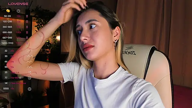 DarlaLike online show from 09.30.25