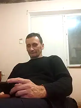 Snapshot of Viause_Kentauelle chatting on 12.26.24 Viause Kentauelle online show from 12.26.24