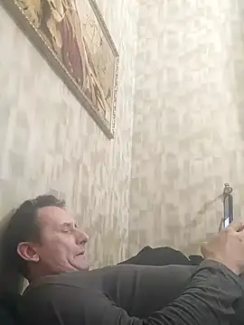 Snapshot of Viause_Kentauelle chatting on 01.18.25 Viause Kentauelle online show from 01.18.25