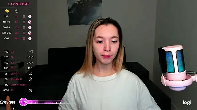 MiaThaine online show from 12.04.24