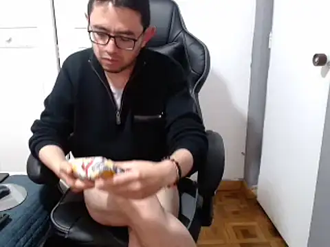 Diptongo online show from 12.26.24