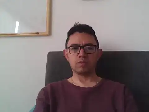 Diptongo online show from 12.30.24