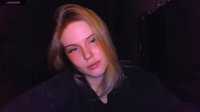 VoluptuousDreams online show from 02.22.25