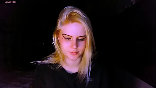 VoluptuousDreams online show from 03.09.25