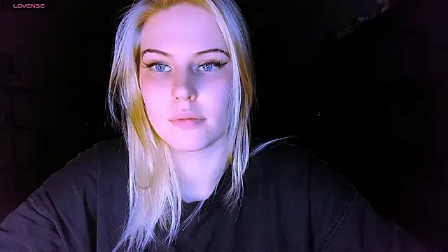 VoluptuousDreams online show from 03.09.25