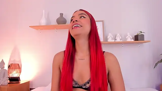 Snapshot of Scarlett_Morgan_ chatting on 02.12.25 Scarlett Morgan online show from 02.12.25