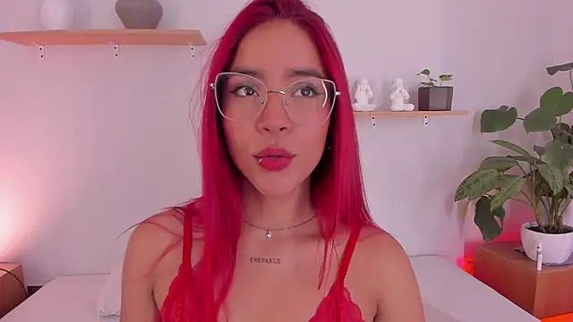 Snapshot of Scarlett_Morgan_ chatting on 03.07.25 Scarlett Morgan online show from 03.07.25