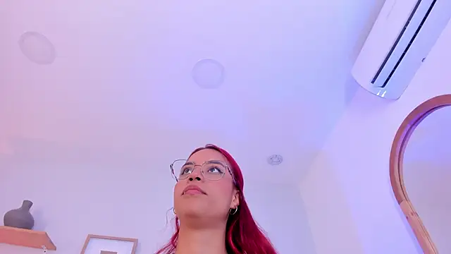 Snapshot of Scarlett_Morgan_ chatting on 03.12.25 Scarlett Morgan online show from 03.12.25