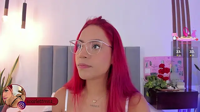 Snapshot of Scarlett_Morgan_ chatting on 09.11.25 Scarlett Morgan online show from 09.11.25