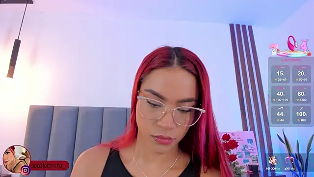 Snapshot of Scarlett_Morgan_ chatting on 10.10.25 Scarlett Morgan online show from 10.10.25