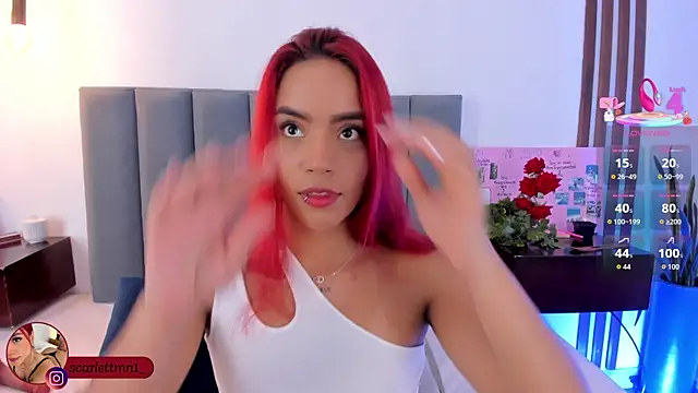 Snapshot of Scarlett_Morgan_ chatting on 10.13.25 Scarlett Morgan online show from 10.13.25