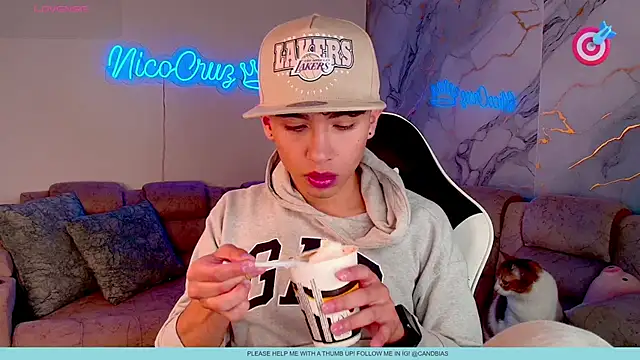 Niico Cruz online show from 02.28.26