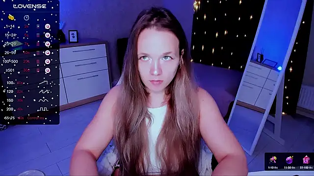 Snapshot of SherillBrill chatting on 12.14.24 SherillBrill online show from 12.14.24