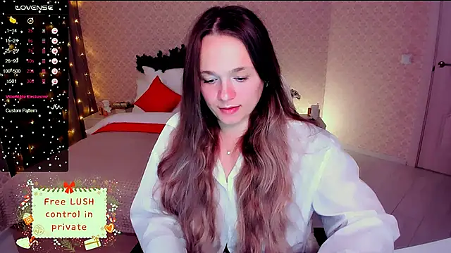 Snapshot of SherillBrill chatting on 12.19.24 SherillBrill online show from 12.19.24
