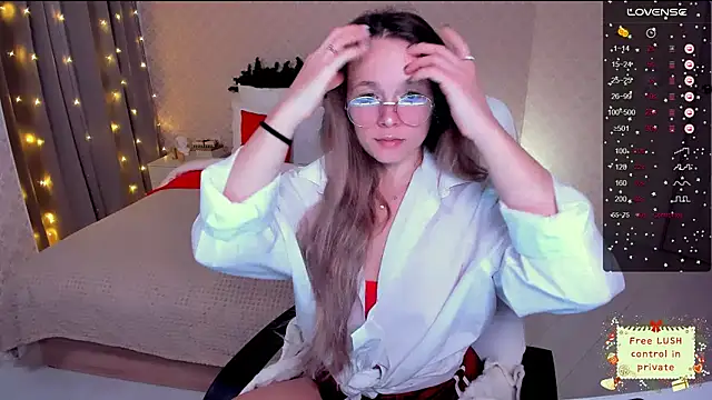 Snapshot of SherillBrill chatting on 12.22.24 SherillBrill online show from 12.22.24