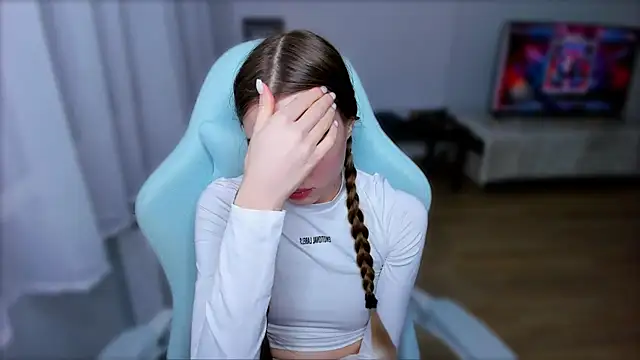 StellaLawless online show from 02.21.25