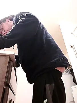 ILive2plezz online show from 02.14.25