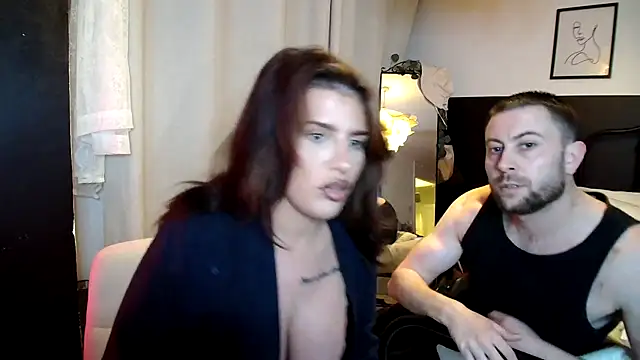 Snapshot of Bustyjessicalouu chatting on 12.22.24 Bustyjessicalouu online show from 12.22.24