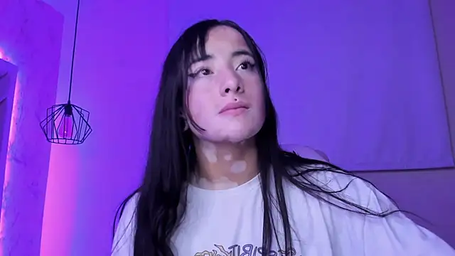 dayana harlow2 online show from 12.22.24