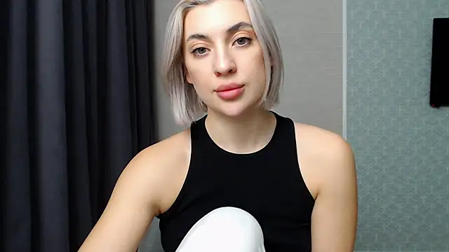 hot-sasha9 online show from 12.12.24