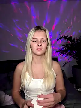 Allylove03 online show from 12.05.24