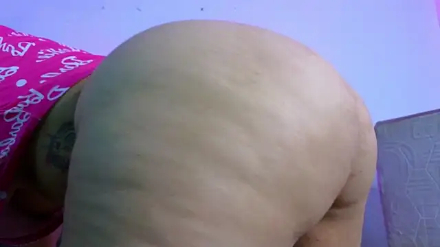 Snapshot of Sheeryl__ chatting on 12.11.24 Sheeryl online show from 12.11.24