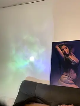 Snapshot of Sheeryl__ chatting on 09.12.25 Sheeryl online show from 09.12.25