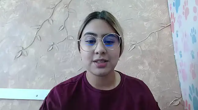 Miabonnett  online show from 02.28.25