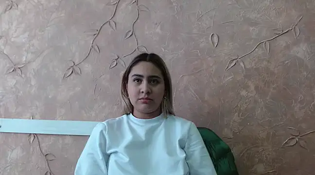 Miabonnett  online show from 03.03.25