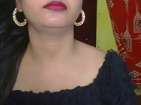 Snapshot of Model-Tanya chatting on 02.19.25 Model-Tanya online show from 02.19.25